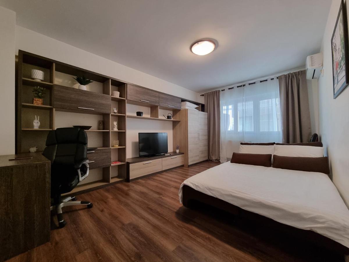 Charming & Cozy, Ultracentral Apt In Iasi Bagian luar foto